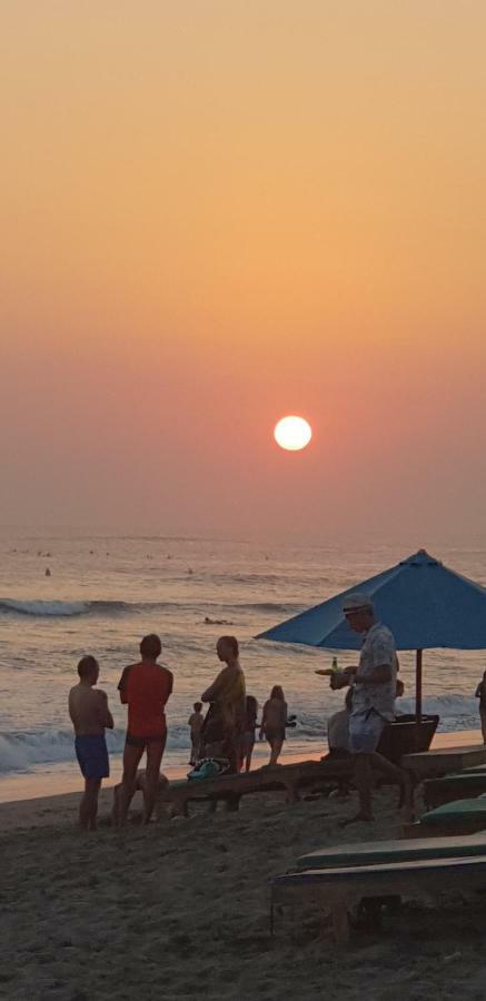 Sun Homestay Canggu Экстерьер фото