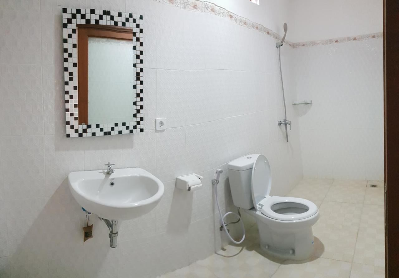 Sun Homestay Canggu Экстерьер фото